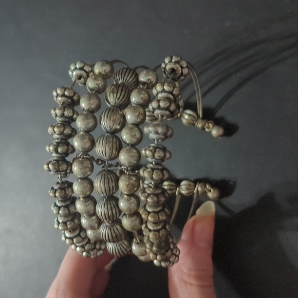 Silver Tone Beaded Chunky Flexible Open Cuff Bangle Statement Bracelet - Picture 3 of 6